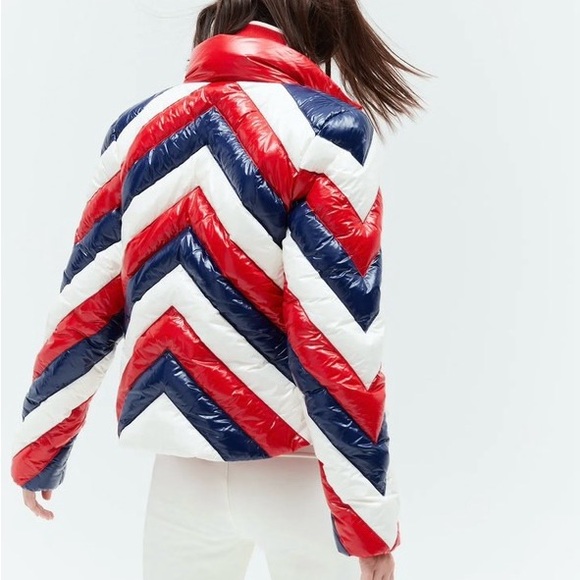 Perfect Moment ski jacket size M - Picture 4 of 5